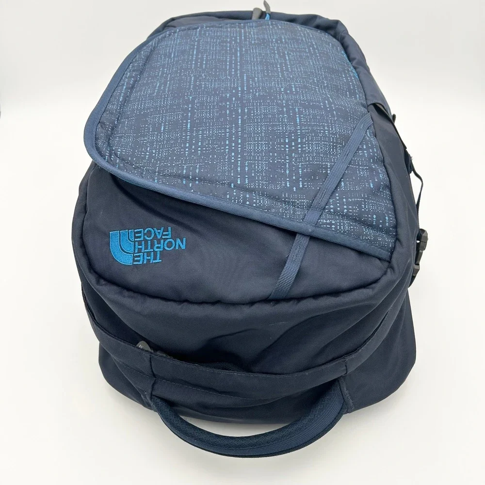 EUC The North Face Hot Shot Backpack in Urban Navy Utility Tactical Techwear
